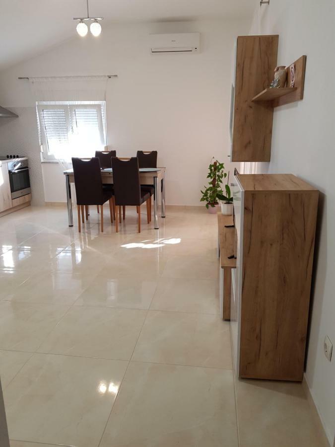 Apartman Andrea ザダル エクステリア 写真