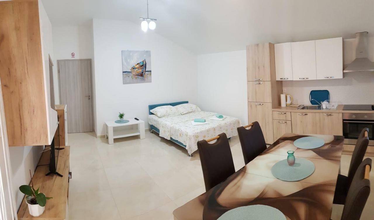 Apartman Andrea ザダル エクステリア 写真