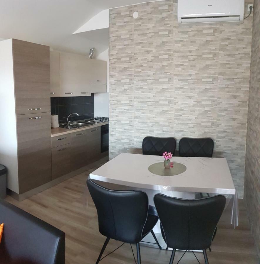 Apartman Andrea ザダル エクステリア 写真